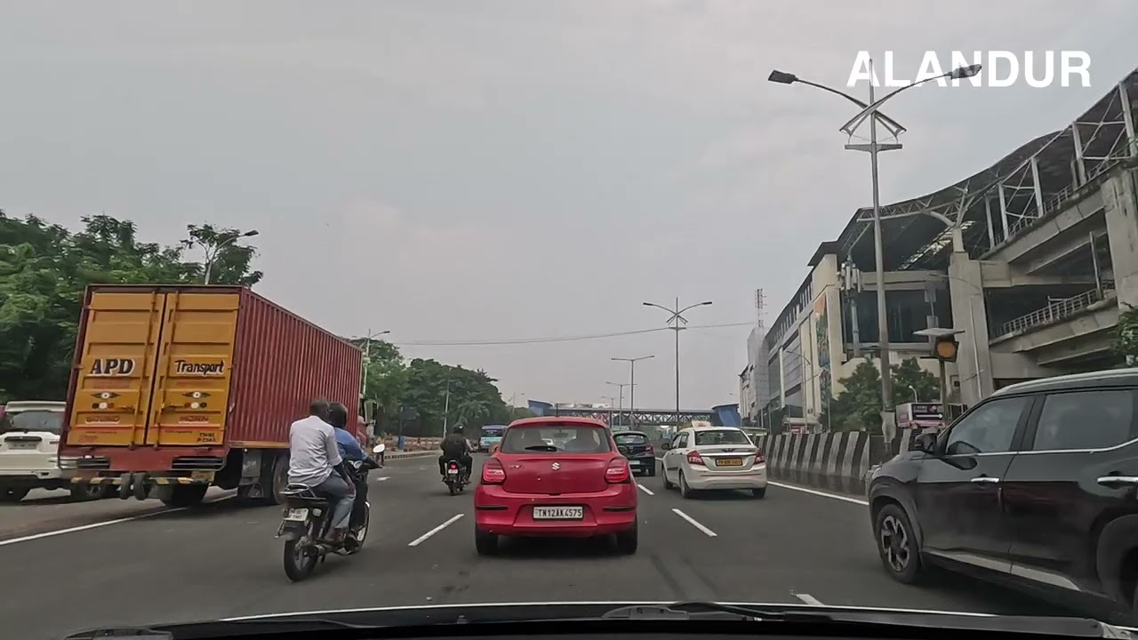 Driving Around Chennai - Airport to Semmenchery via OMR