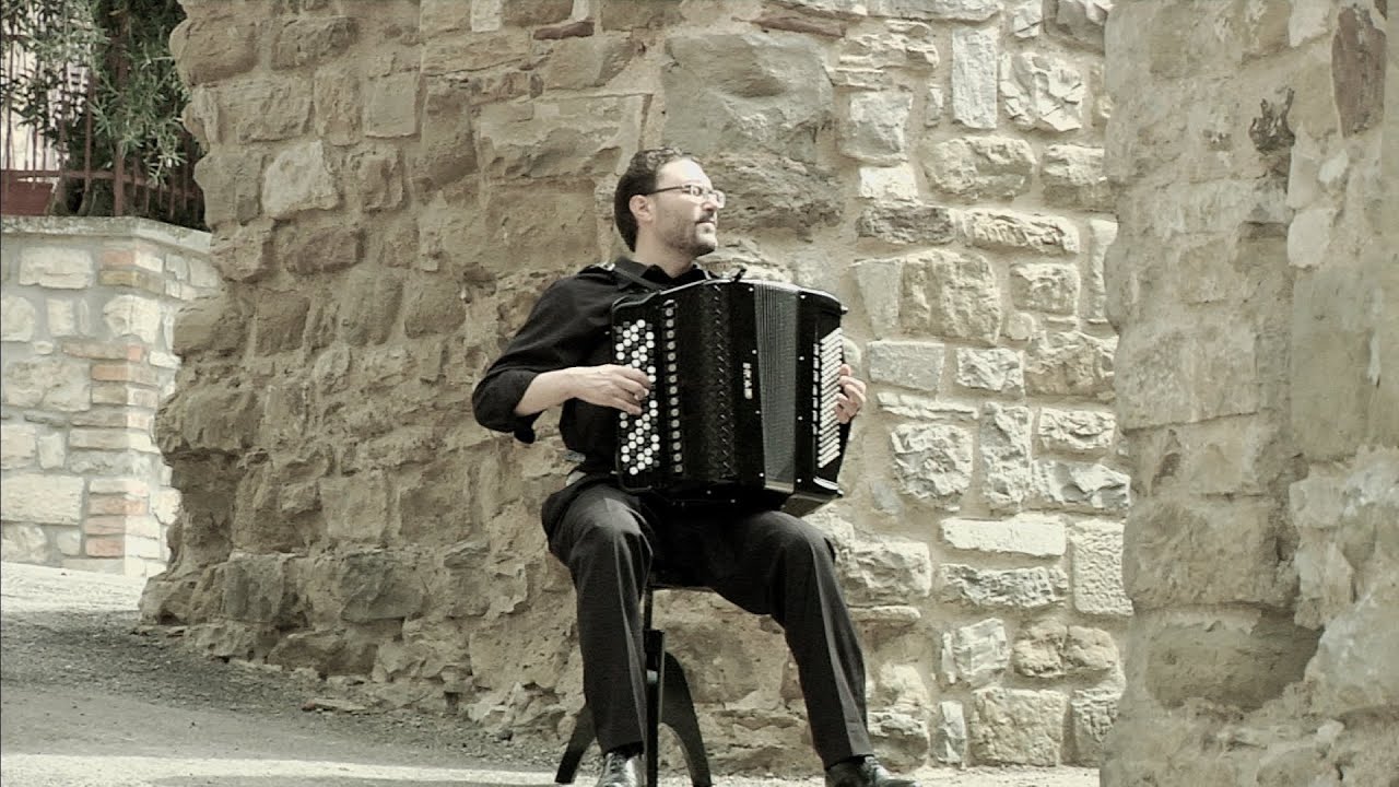 IL POSTINO - L. Bacalov - (Accordion: Filippo Temperini)