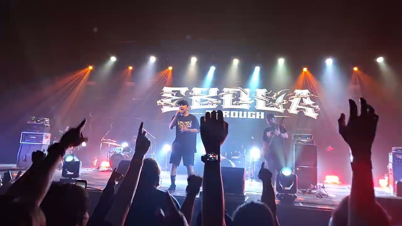 Ebola กลับสู่จุดเริ่มต้น live Paradise Fest 7