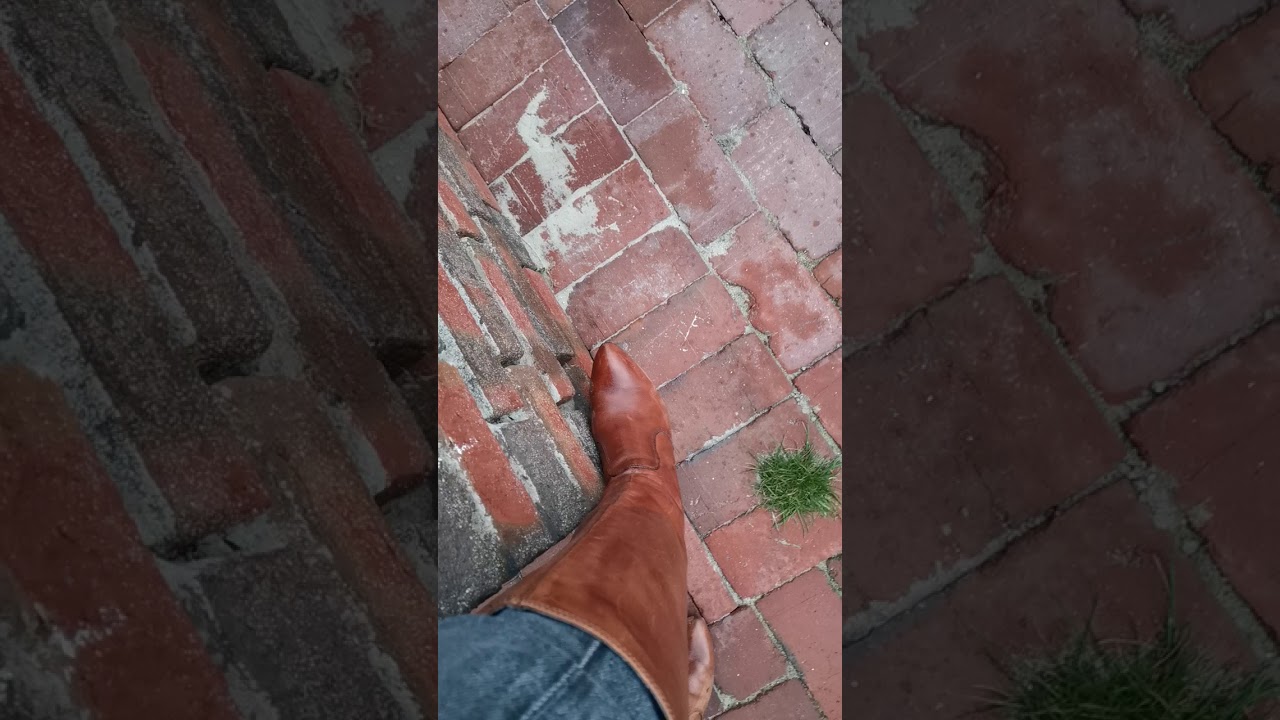 Abused Leatherboots