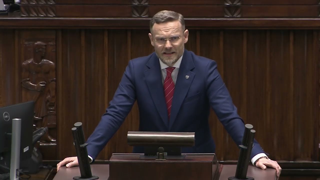 ZAMRAŻARKA CZARZASTEGO PĘKA W SZWACH! Dlaczego rząd boi się ustaw Prezydenta?