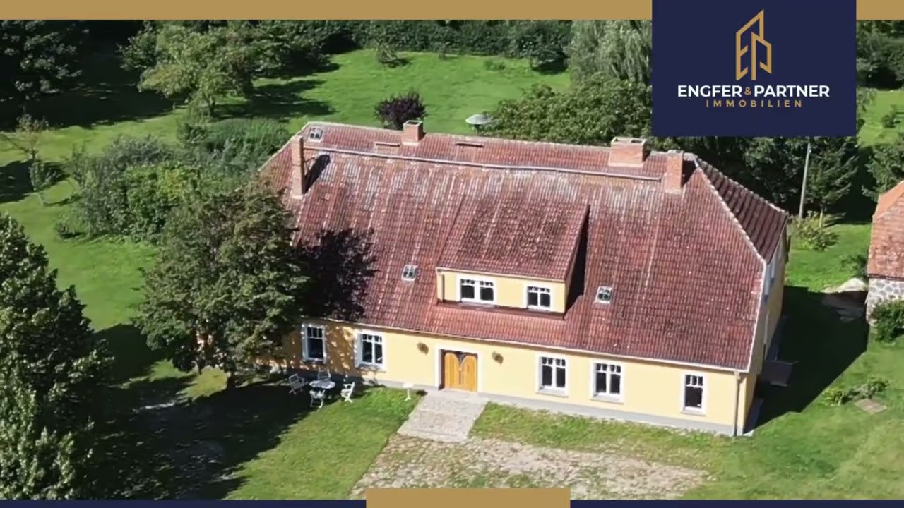 Saniertes Gutshaus für Individualisten mit Ausbaupotenzial - Mecklenburg-Vorpommern