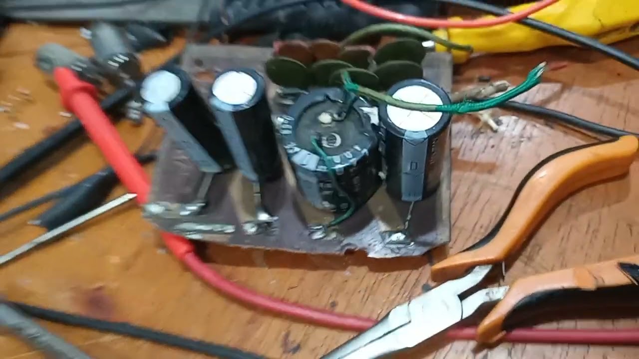 montando uma linear valvulada com duas válvulas l34 para faixa de 11 M ficou Espetacular(2)
