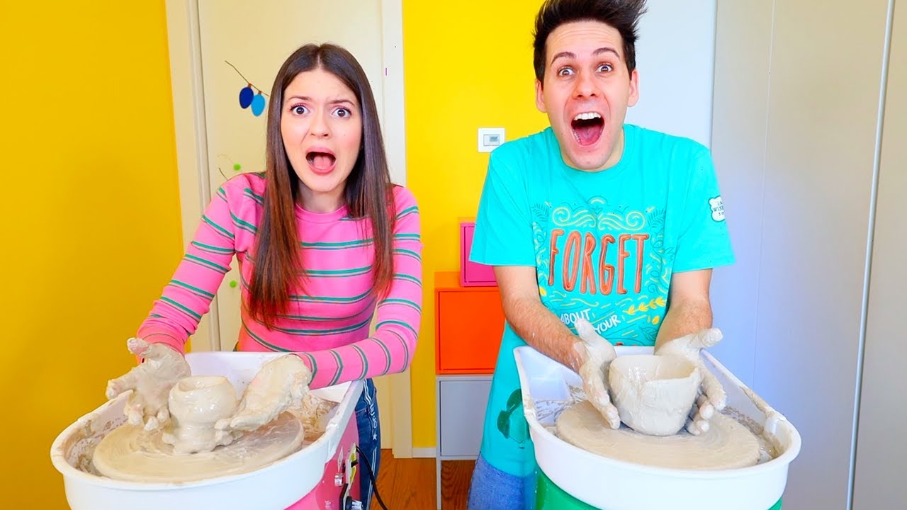 FACCIAMO I VASI DI CERAMICA IN CASA CON LA BASE ROTANTE!