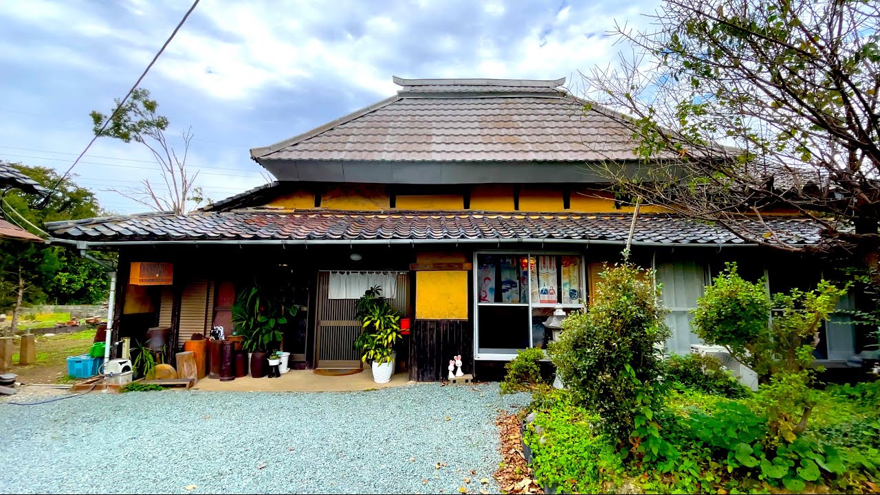 【福岡県久留米市】築130年以上の古民家で絶品ランチ！懐かしい雰囲気と美味しい料理に平日でも満席！【古民家食堂﹅（てん）】