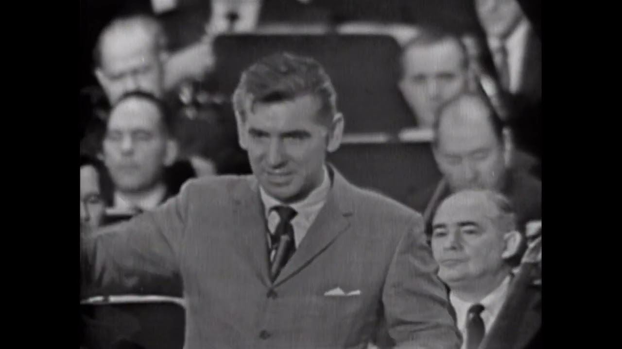Leonard Bernstein Young People's Concert  - What Makes Music Symphonic?