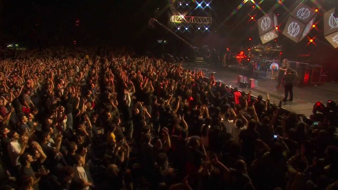 Dream Theater - Breaking All Illusions (Live At Luna Park)