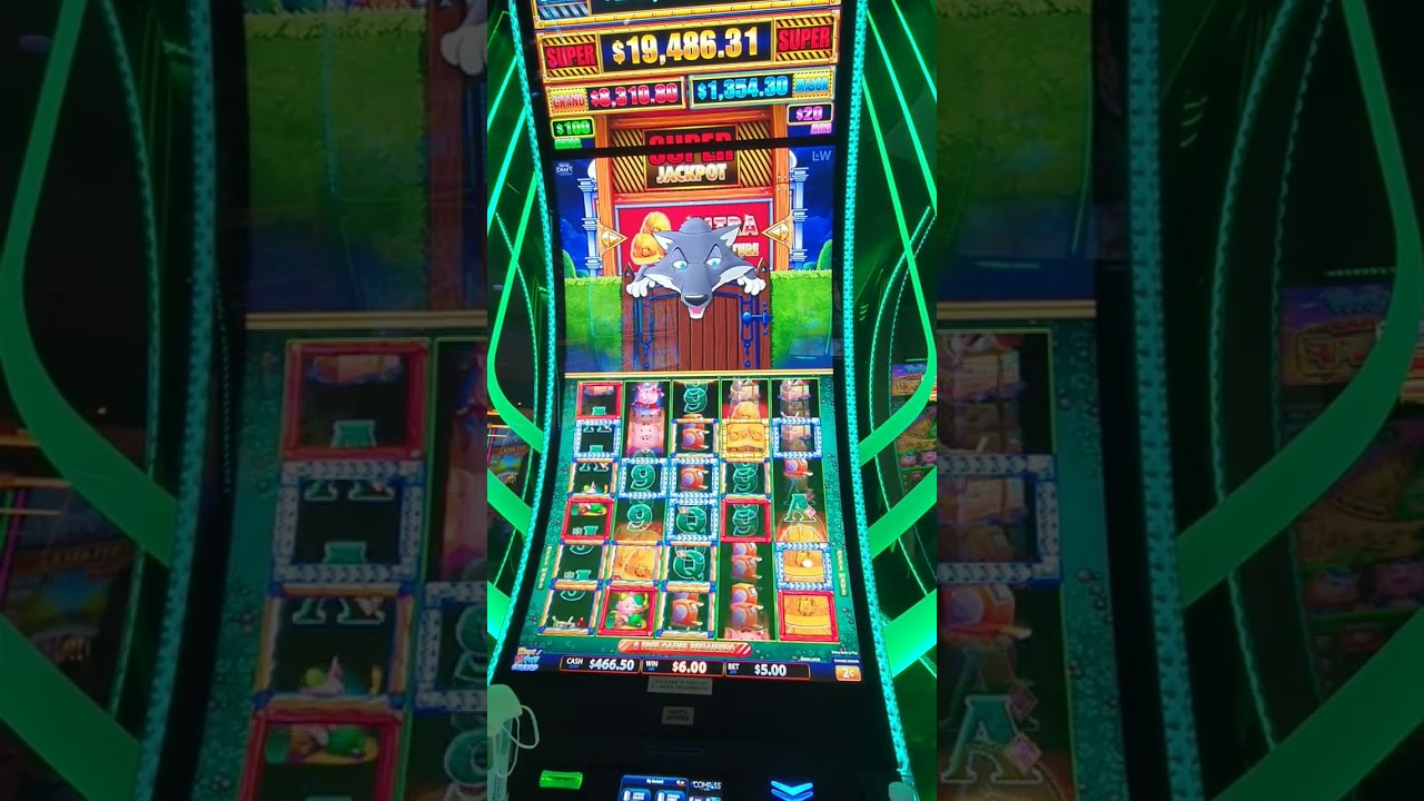 Ultra Hat Feature paying $2450 for $5 bet