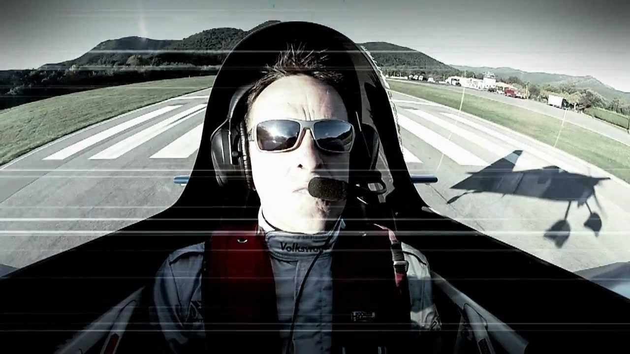 Matthias Dolderer_Airrace_Airshows_Events_Commercials