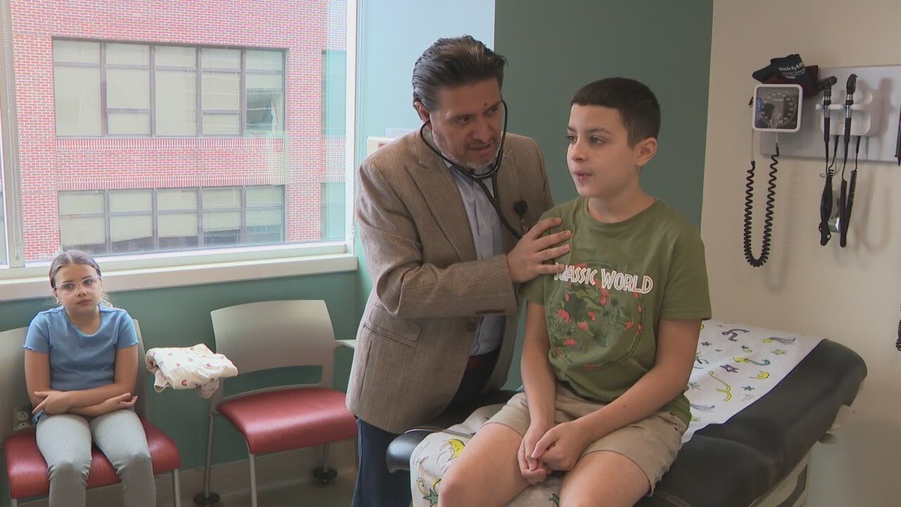 Local Latino physicians work to bring more representation to medical field