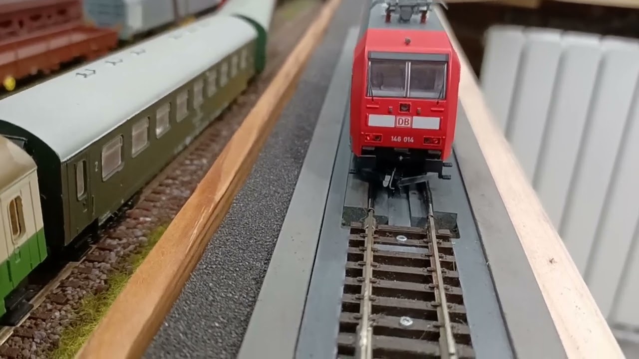 DB 146 von Roco Spur TT