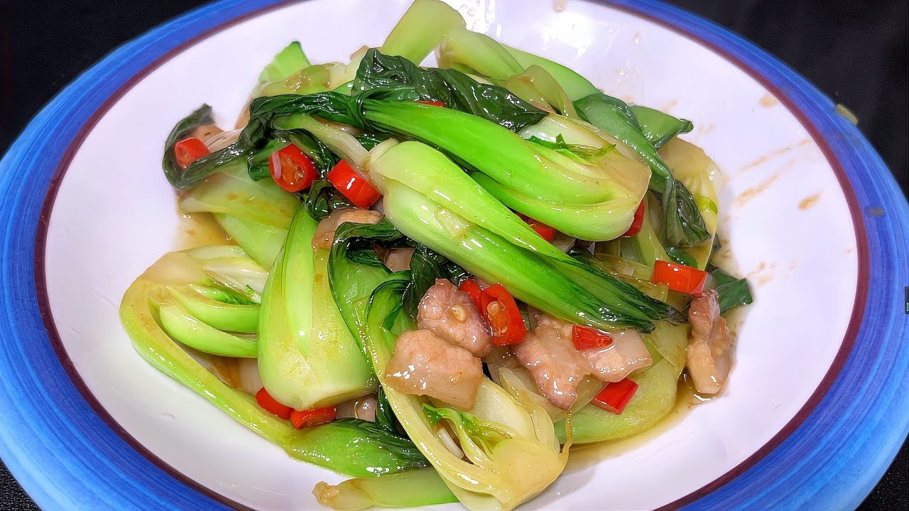 上海青不焯水 炒上海青切记不焯水 #上海青，不发黄，家常做法，清脆口感，烹饪技巧