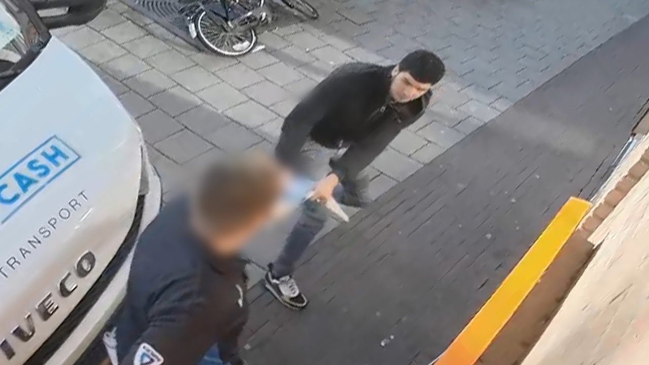 Rotterdam: Mislukte overval op geldloper in de Zwart Janstraat