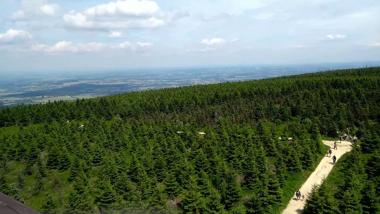 Widok wieża widokowa Smrk Czechy SMREK Tafelfichte