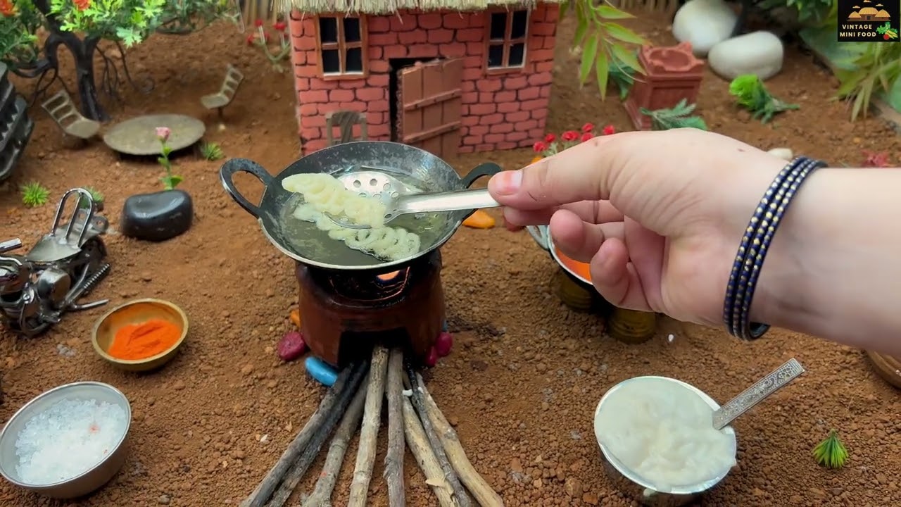 Miniature Jalebi Special | Tiny Indian Sweet Cooking 🍯