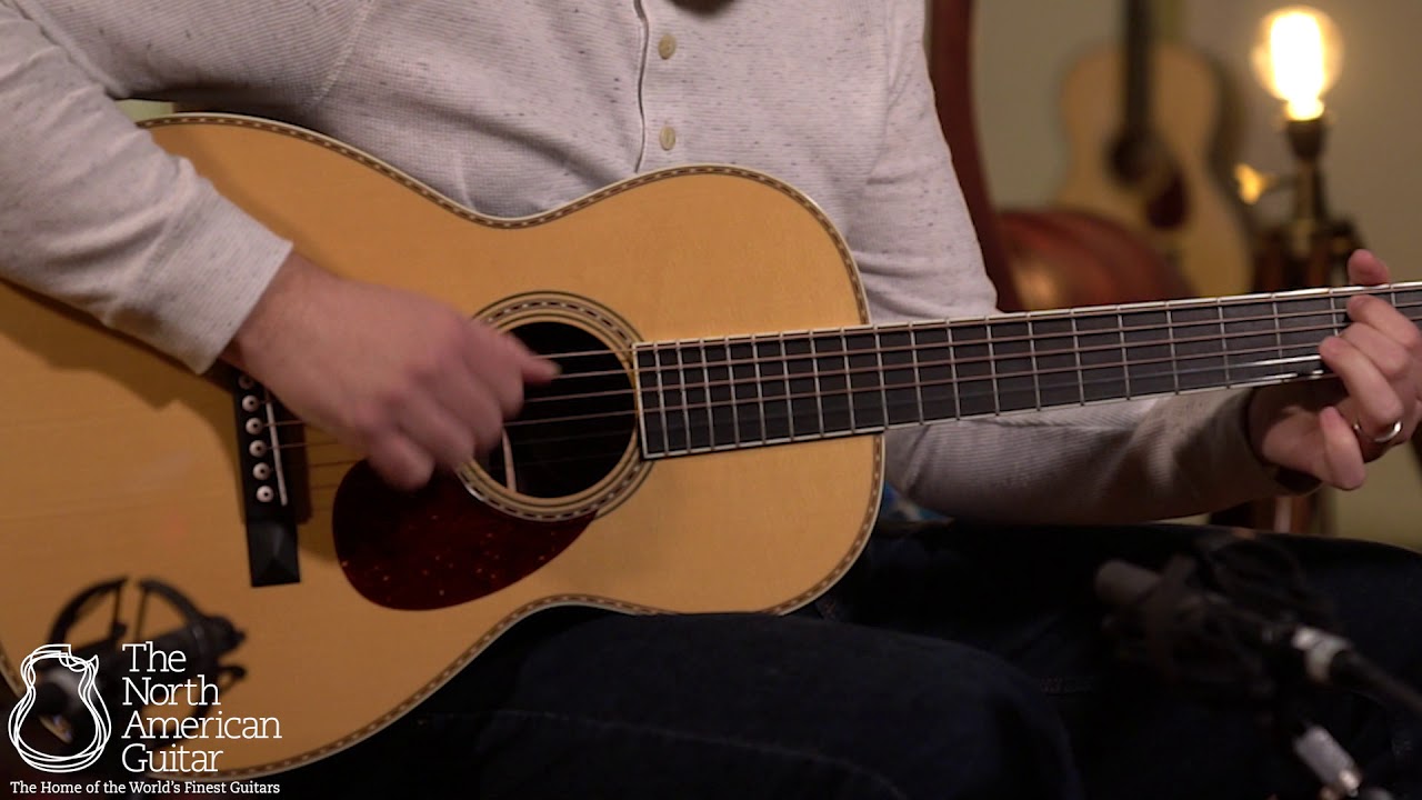 Collings 0 12-Fret Deluxe Madagascar Rosewood & Adirondack Spruce demo