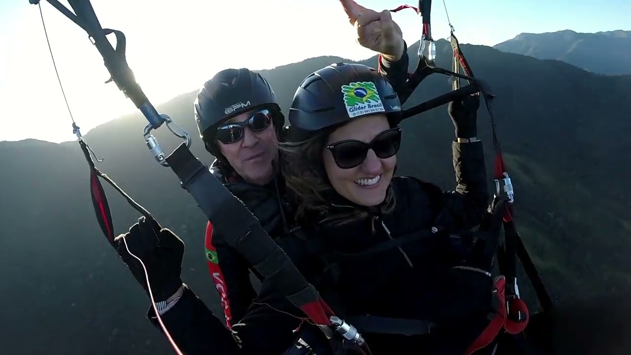 Voo Dorelain - Pico Agudo 20jun24 - Instrutor Adezilio da Glider Brasil (12) 991393130