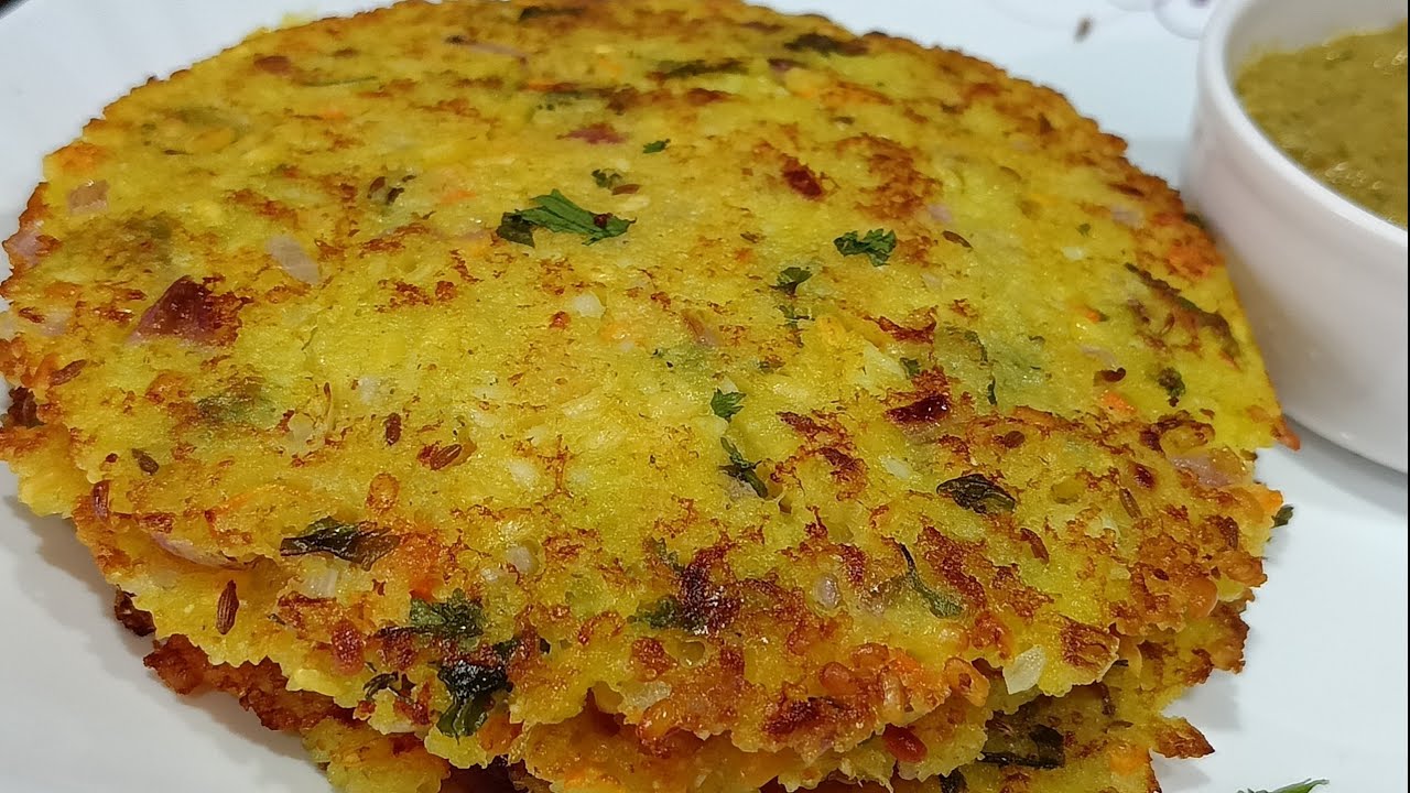 గోధుమరవ్వ పచ్చి కొబ్బరి తో అప్పటికప్పుడు 10 నిమిషాల్లో వేడివేడిగా ఇలా రొట్టె కాల్చి చూడండి 