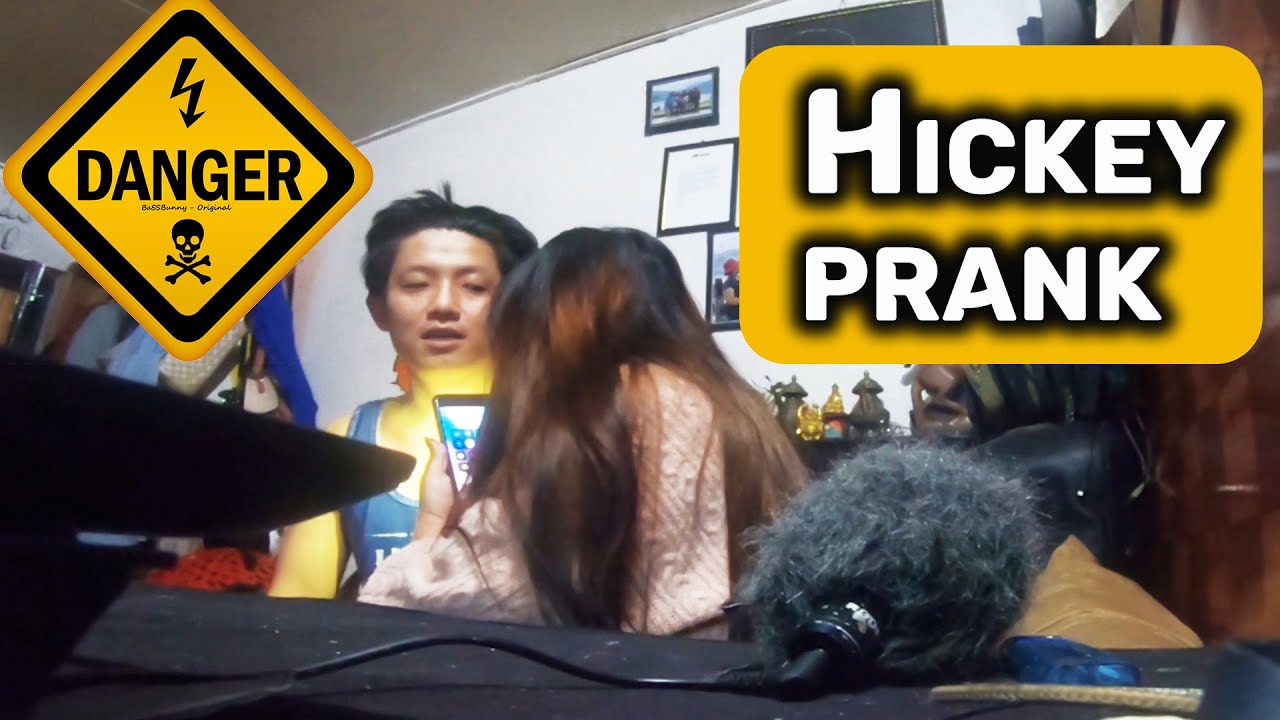 HICKEY PRANK ON WIFE !!! Jhandai le Break Up !!!