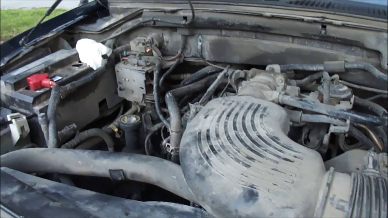 2003 Ford F150 5.4 L V8 Alternator Diagnosis and Replacement