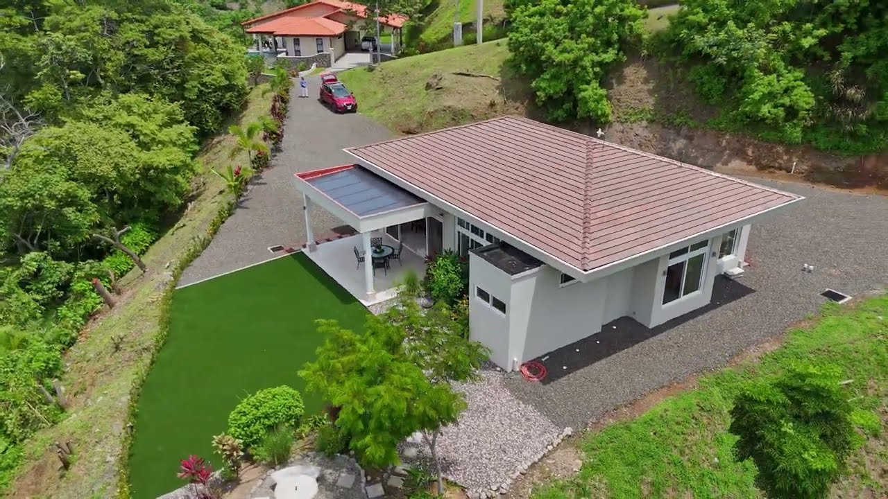Casa Tranquila Top Quality 3/2 Contemporaty Ranch In Atenas, Costa Rica