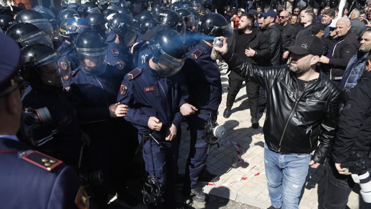 Ja çfarë ndodhi në protestën e Berishës sot!