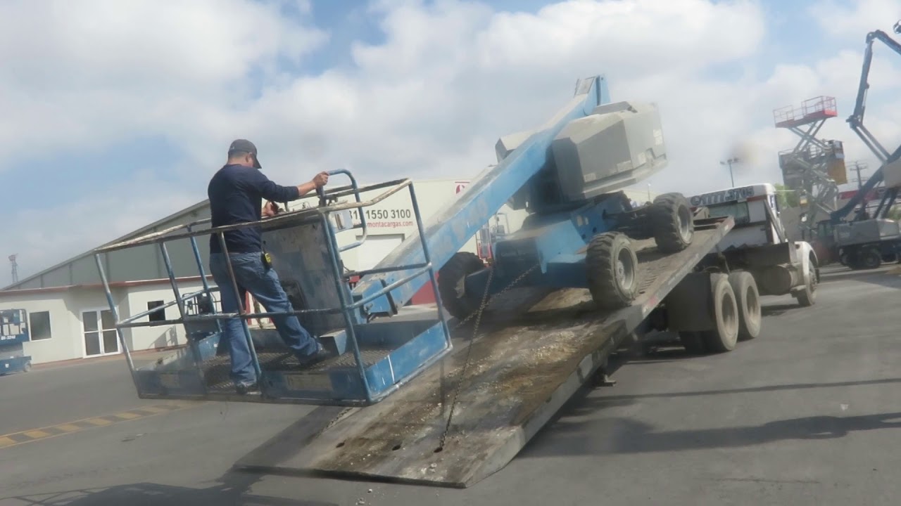 PLATAFORMA GENIE ARTICULADA BOOM - TRANSPORTE Y EMBARQUE