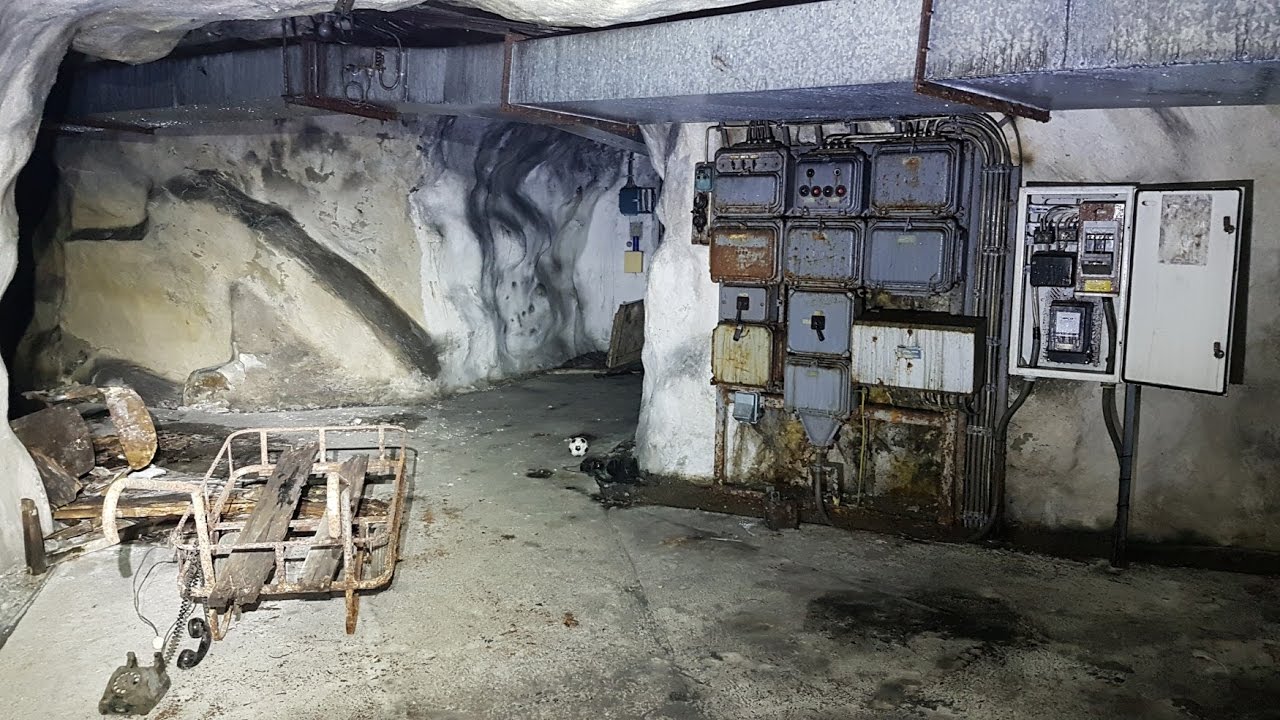Exploring an old abandoned bunker in Norway
