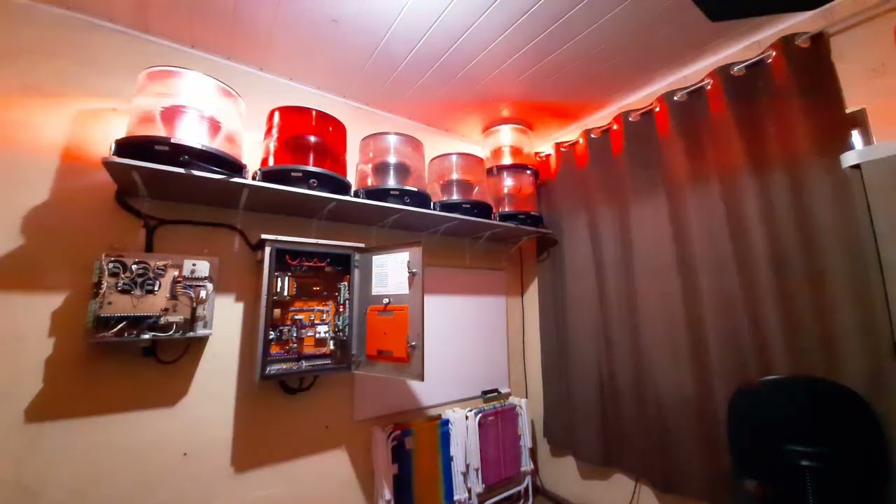 Flash Technology tower beacon light collection