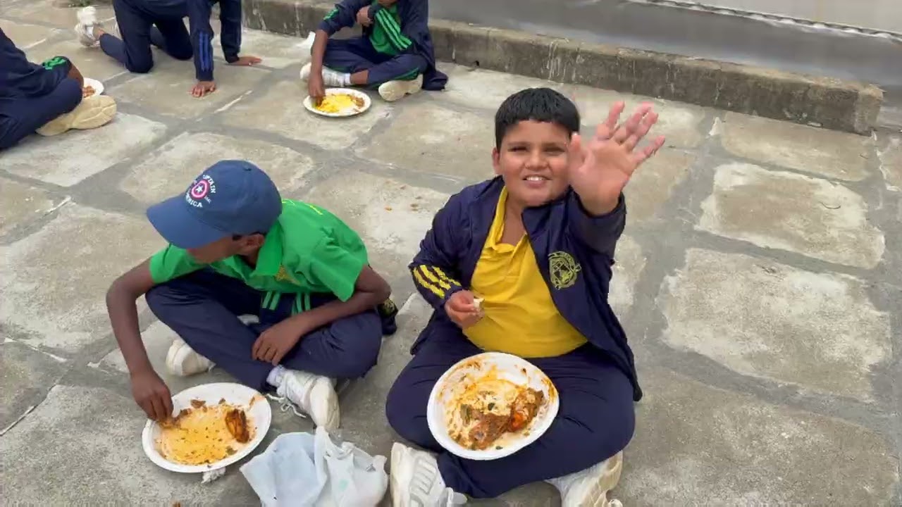 SCHOOL PICNIC
