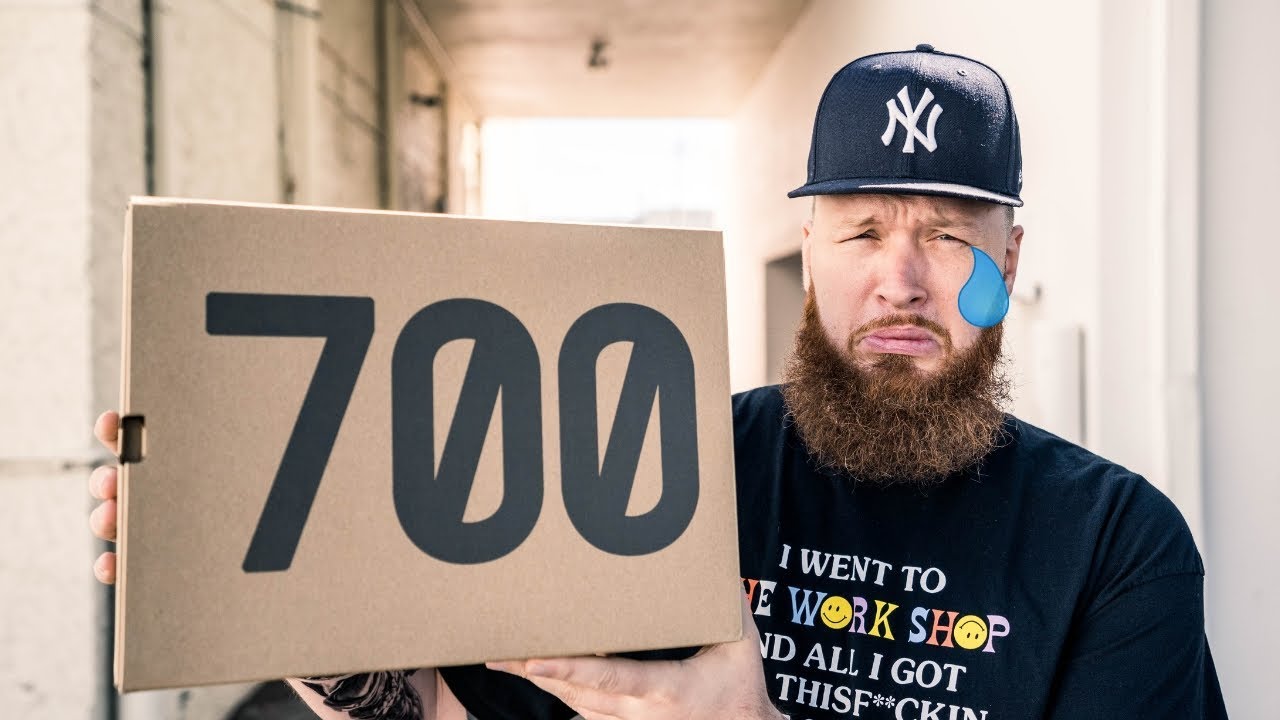 ADIDAS YEEZY RESELL IS DEAD RIGHT NOW! WTF IS GOING ON?!