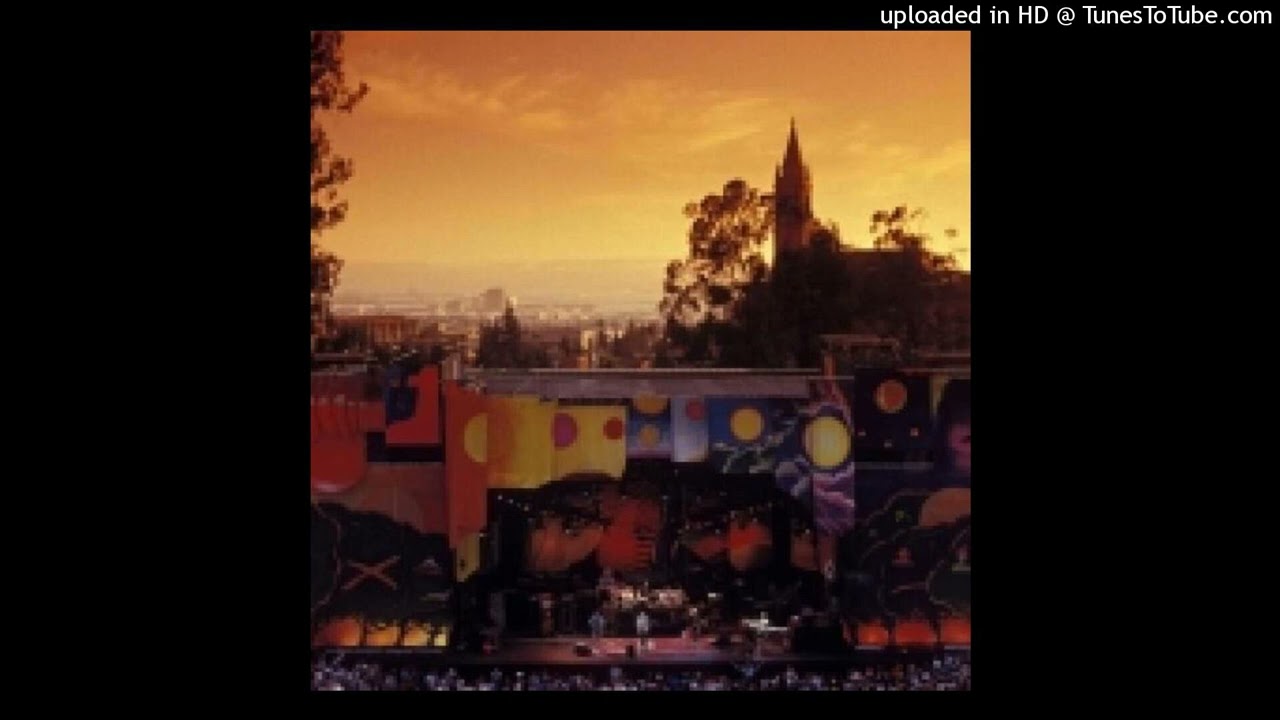 Grateful Dead - Estimated Prophet (8-17-1989 at Greek Theatre, U. Of California)