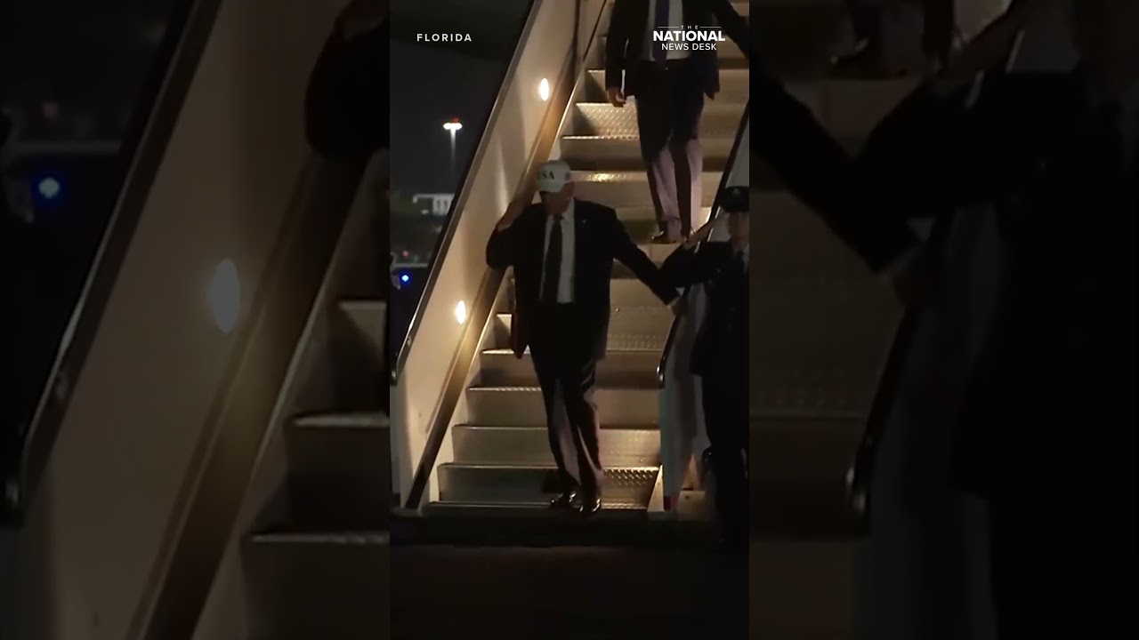 President Trump arrives in Palm Beach