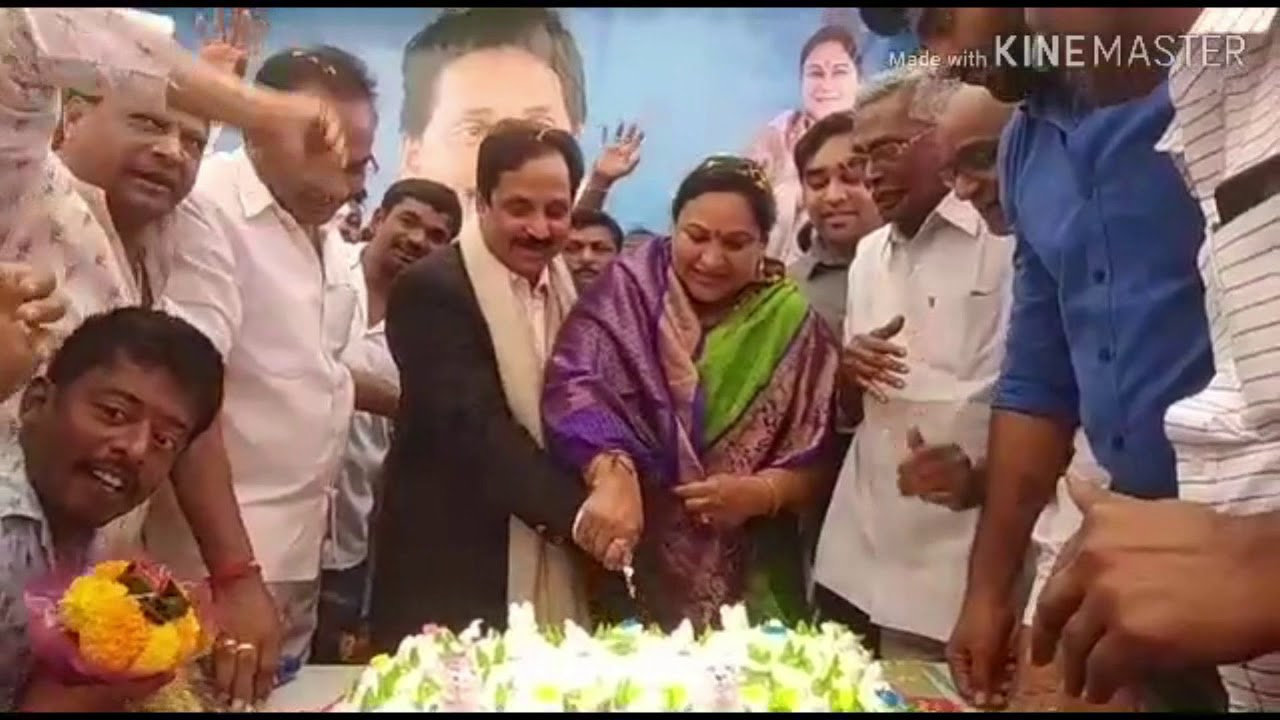 YSRCP MLA  Reddy Shanthi NewYear 2020 Celebrations ||Pathapatnam || Srikakulam