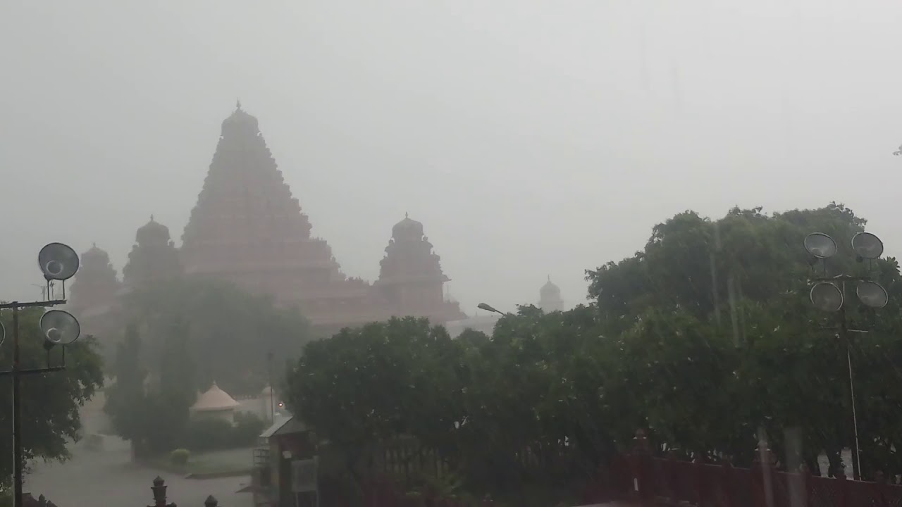 HEAVY RAIN IN NEW  DELHI || JULY  2019|| chhatarpur Temple.