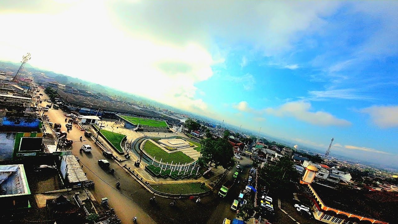 Alun Alun Singaparna ✈️📸 suasana pagi hari yang indah 😃#djiavata