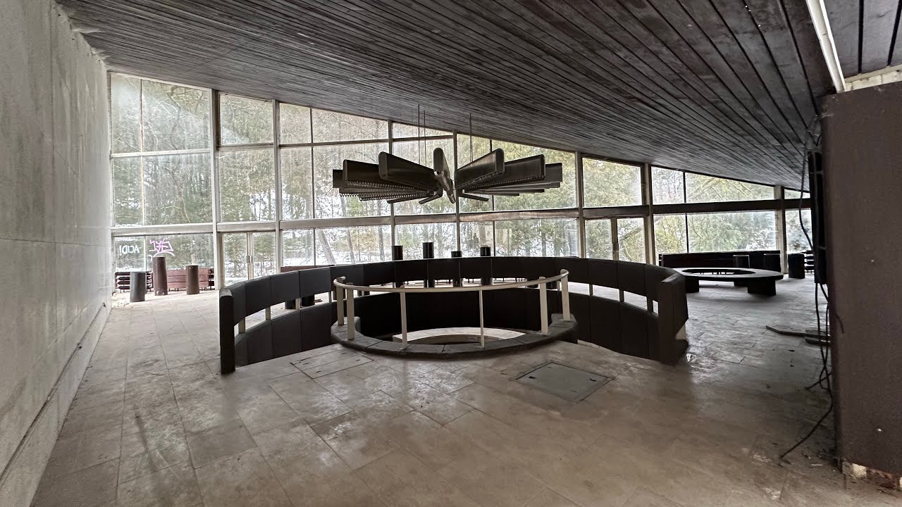 🏥 Kúpele Brusno chátrajúca pamiatka z roku 1861 🇸🇰 #urbex