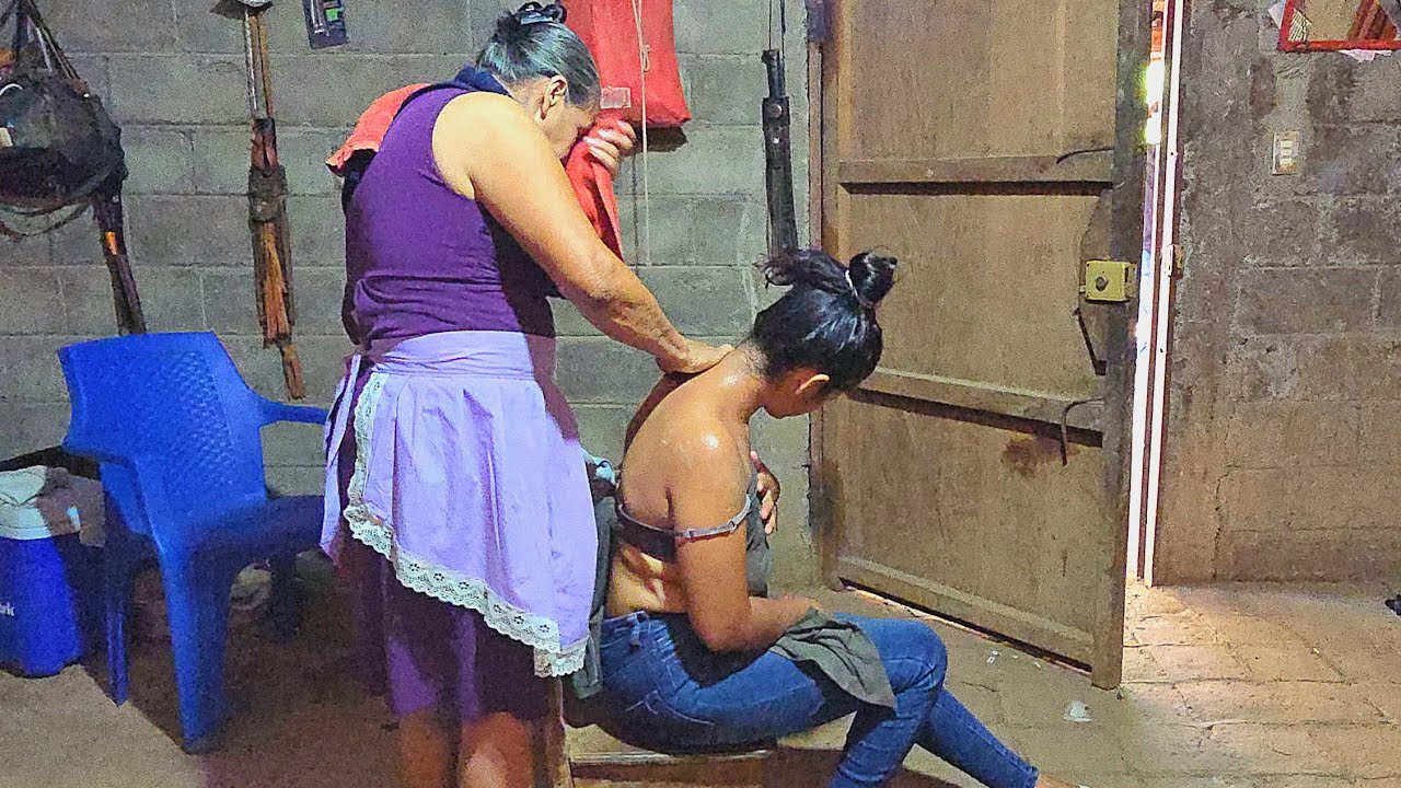 💥😲Abuela cura todo tipo de  dolores en el cuerpo🤕💥 Mira el proceso😱😱‼️