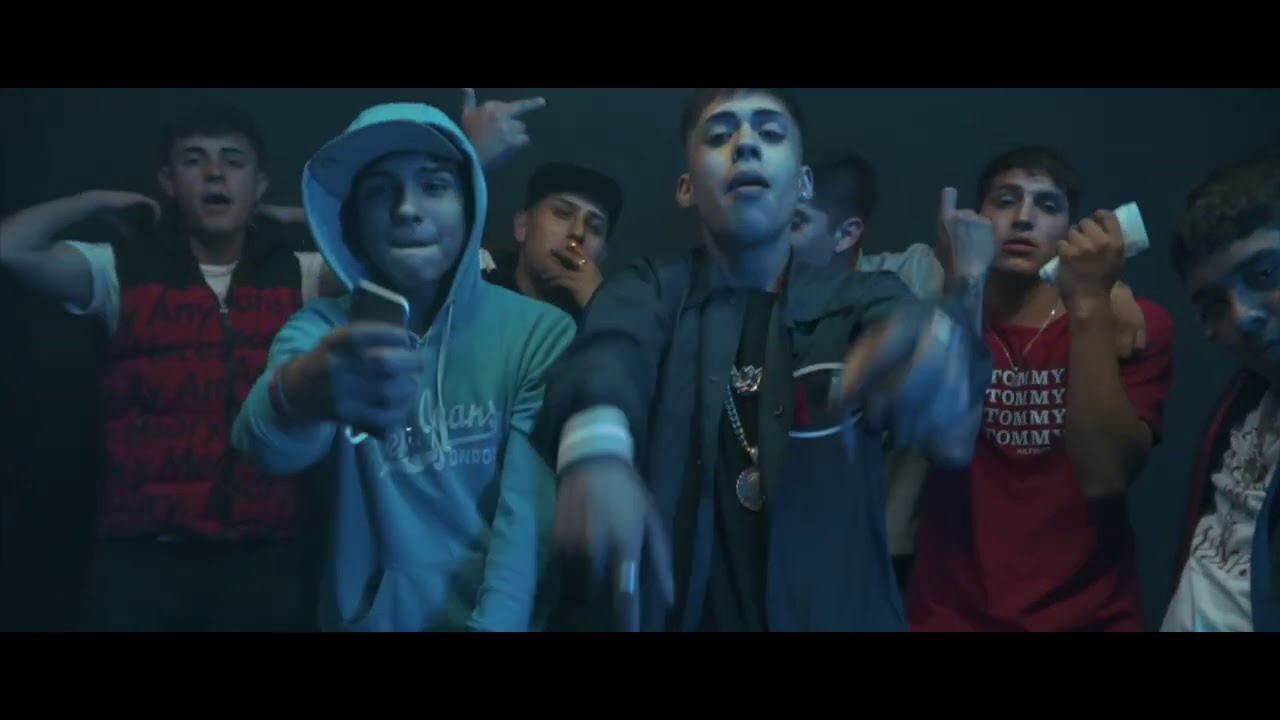 Cris Mj, Carlitos Fresh - Andamos Bendecidos (Video Oficial)