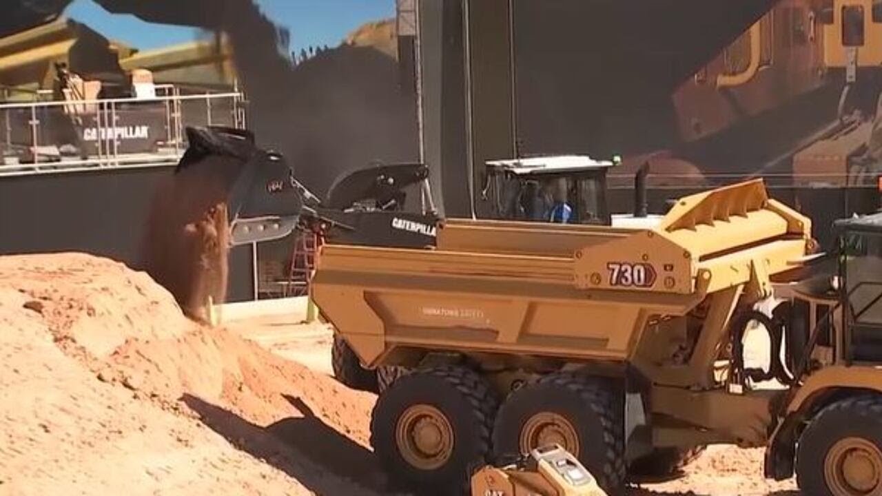 World&rsquo;s best heavy equipment operators battle for $10,000 at Las Vegas competition