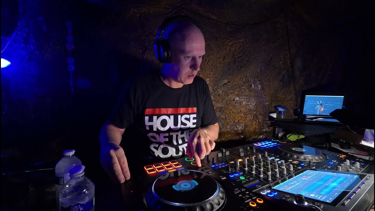 Matt Warne @ House of the South - HOUSE of cheekys launch #housemusic #funkyhousemusic