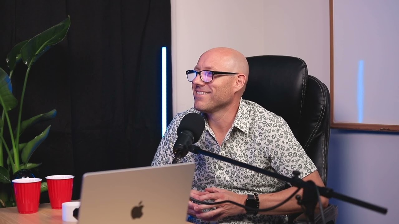 See how Simple RFID helps retailers count, find & track inventory with radio waves! Ep # 001