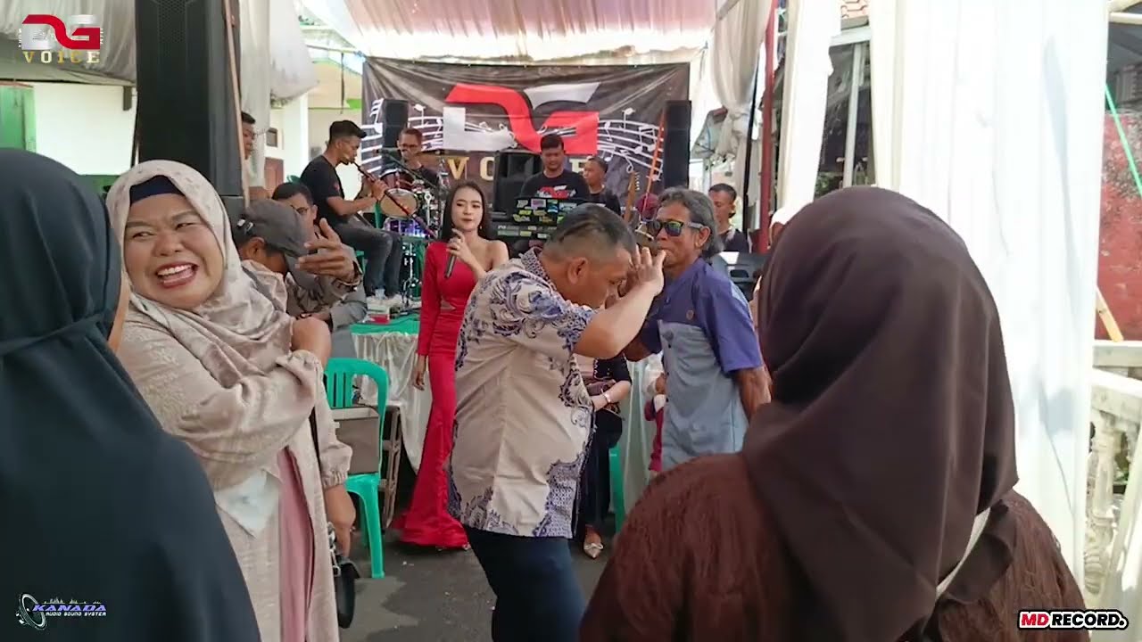Kembang Bereum // DG VOICE // Voc Vitri Mpit // Live Cisahang - Sumedang