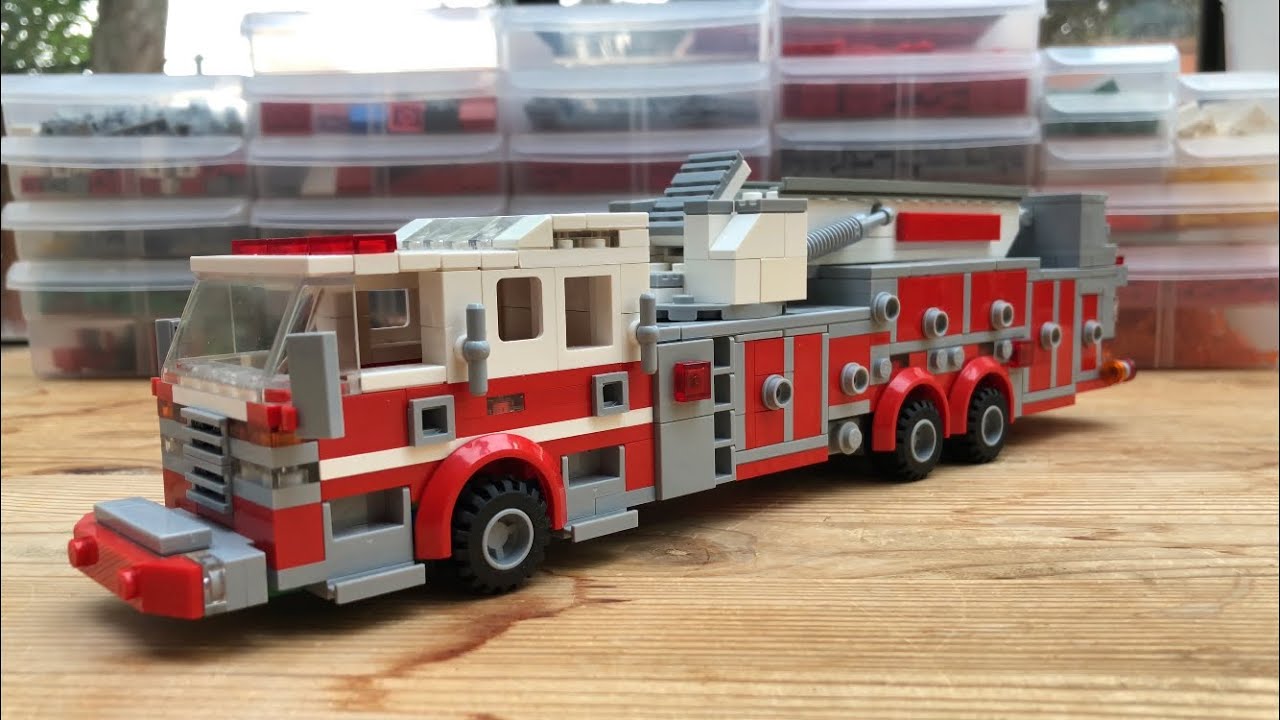 Lego midmount ladder truck (tower 21)