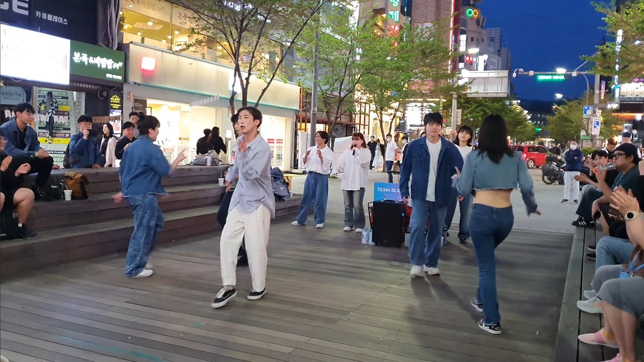 [STREET ARTIST] BLAST. INTERACTIVE SINCHON BUSKING. 240414.