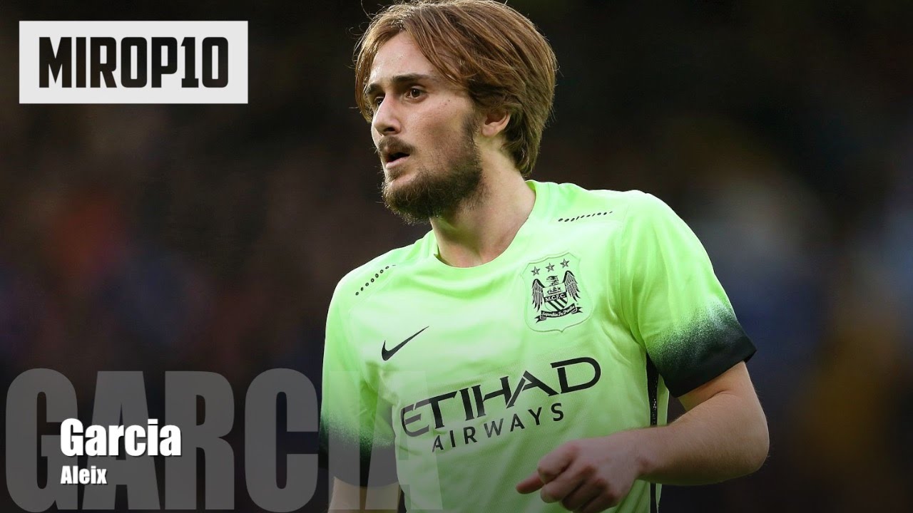 ALEIX GARCIA ✭ MANCHESTER CITY ✭ The NEW Pirlo or Mendieta |Skills & Passes|
