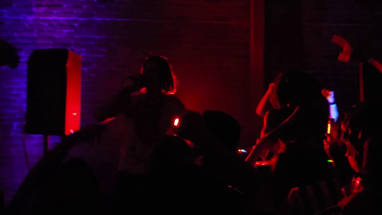Danger Incorporated - Diamonds Live