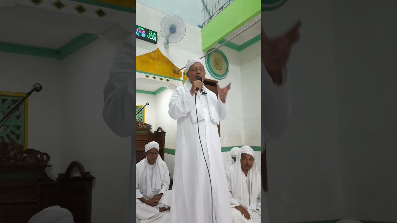 “Keistimewaan Surban Jubah” Kyai Amir (Wanantara) Ngaji Sebelum Tawasul.