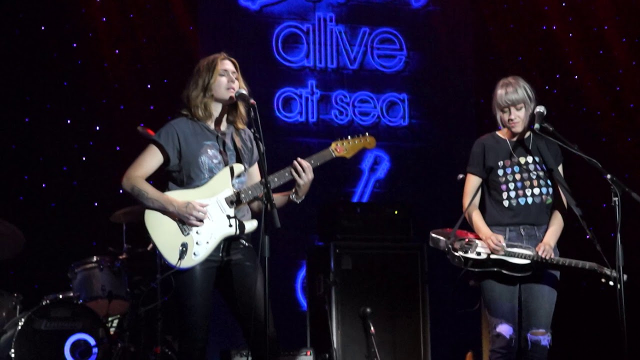 Larkin Poe - Bang Bang (My Baby Shot Me Down) (17.08.2019, Norwegian Pearl, Mediterranean Sea)