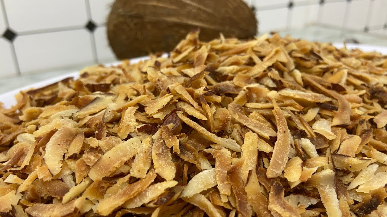 How to Make Unsweetened Coconut Flakes in 2 Easy Ways
